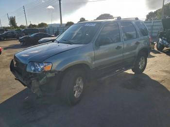  Salvage Ford Escape