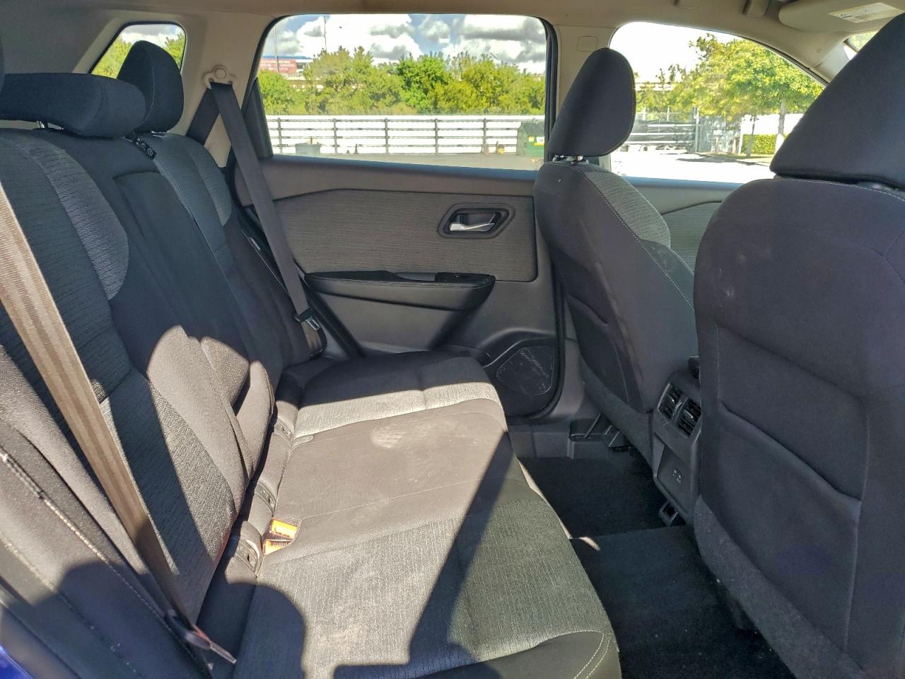 Nissan Rogue Sv Image 11