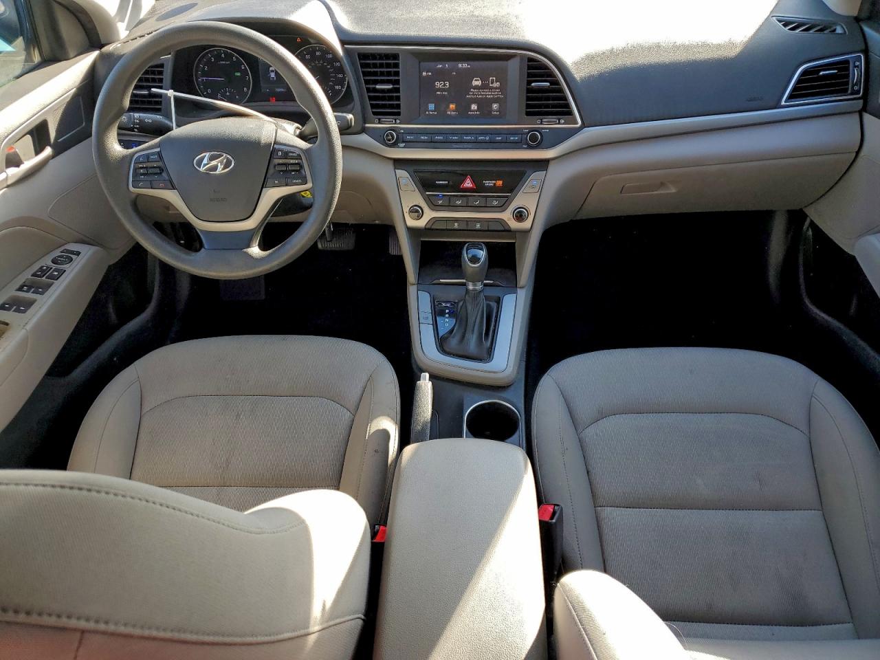 Hyundai ELANTRA Sel Image 11