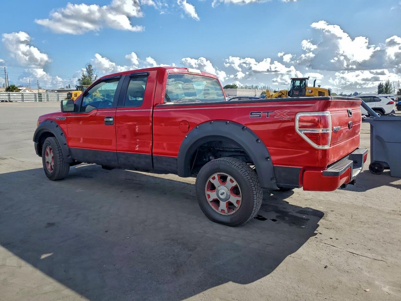 Ford F-150 Super Cab Image 7
