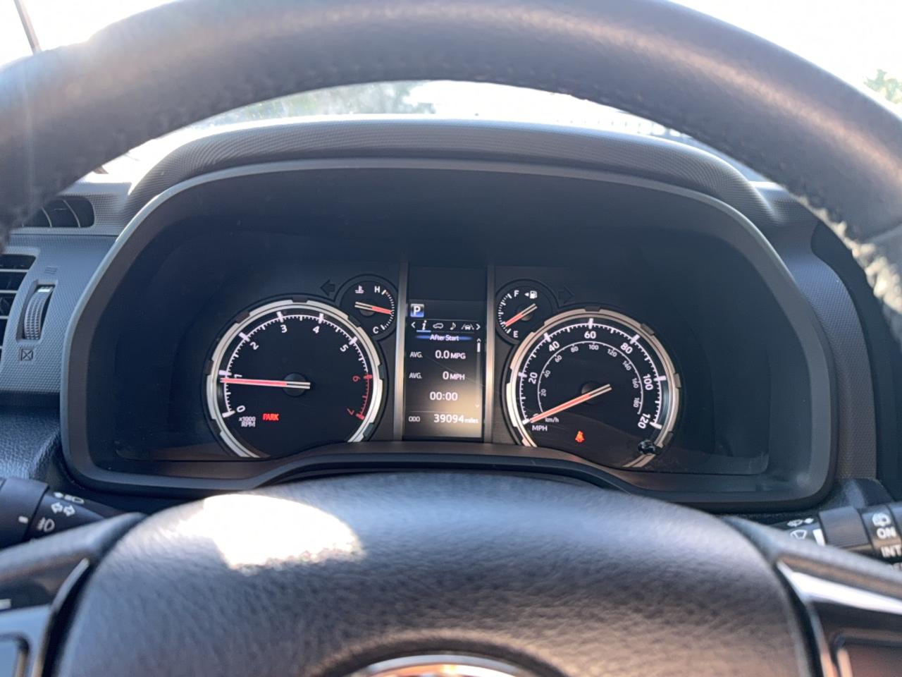 Toyota 4Runner Sr5/sr5 Premium Image 6