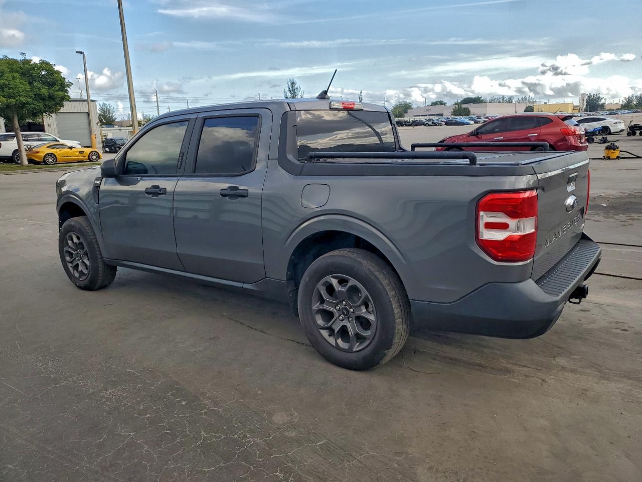 Ford Maverick Xl Image 3