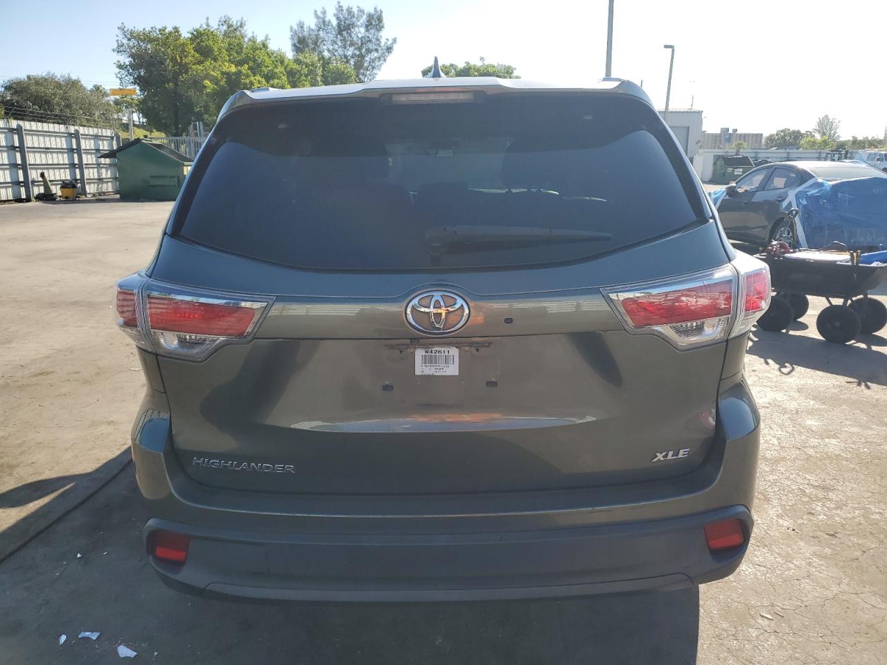 Toyota Highlander Xle Image 4