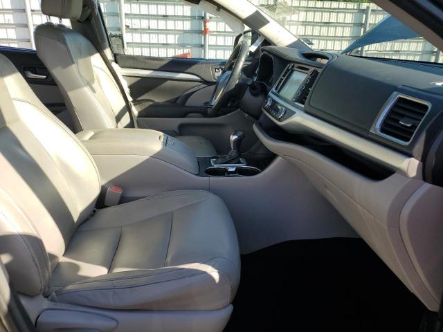 Toyota Highlander Xle Image 12