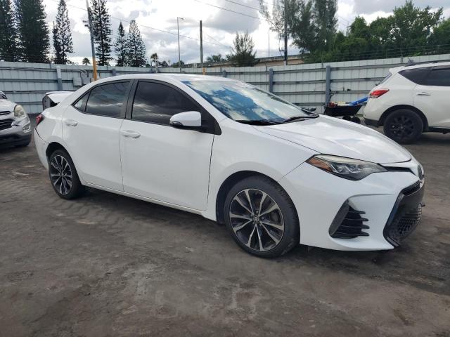 Toyota Corolla L Image 2