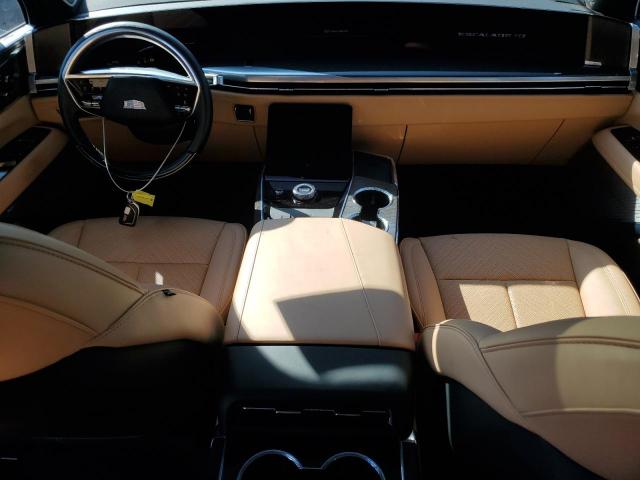 Cadillac Escalade Lux-2 Image 12