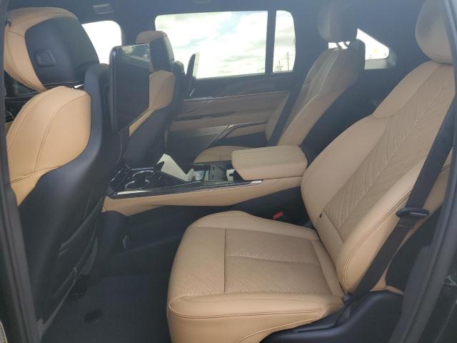 Cadillac Escalade Lux-2 Image 10