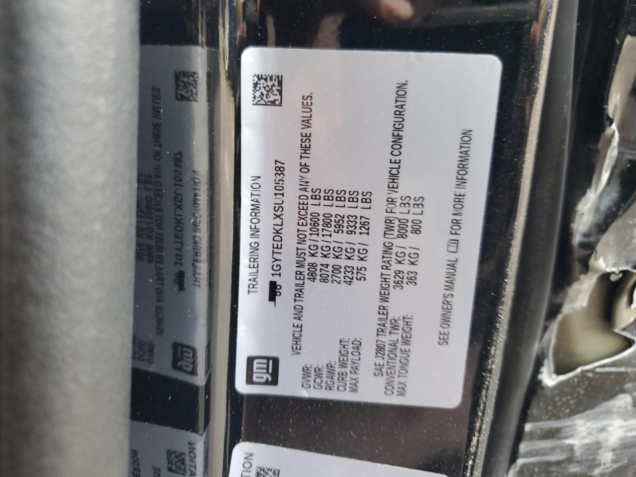 Cadillac Escalade Lux-2 Image 7