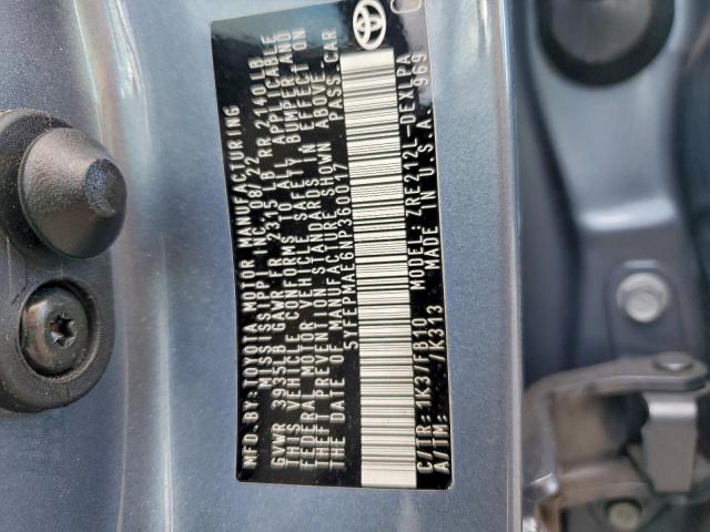 Toyota Corolla Le Image 10