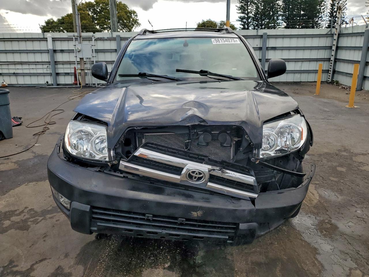 Toyota 4Runner Sr5 Image 6