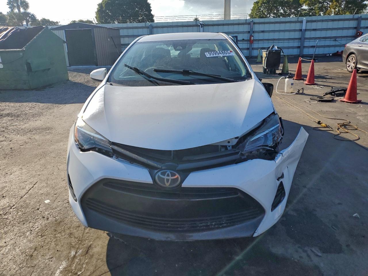 Toyota Corolla L Image 3