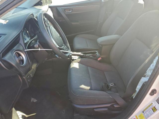 Toyota Corolla L Image 11