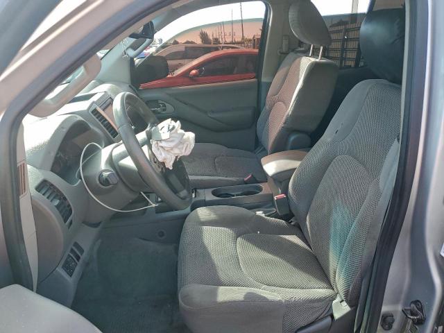 Nissan Frontier S Image 10