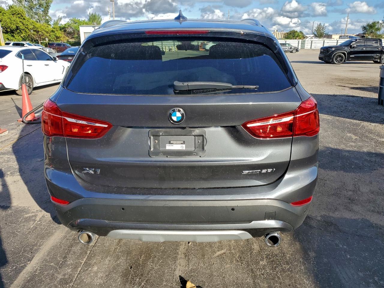 BMW X Series Sdrive28i Image 6