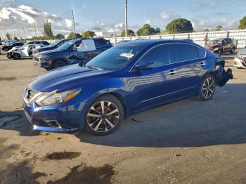  Salvage Nissan Altima