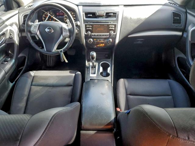 Nissan Altima 2.5 Image 3