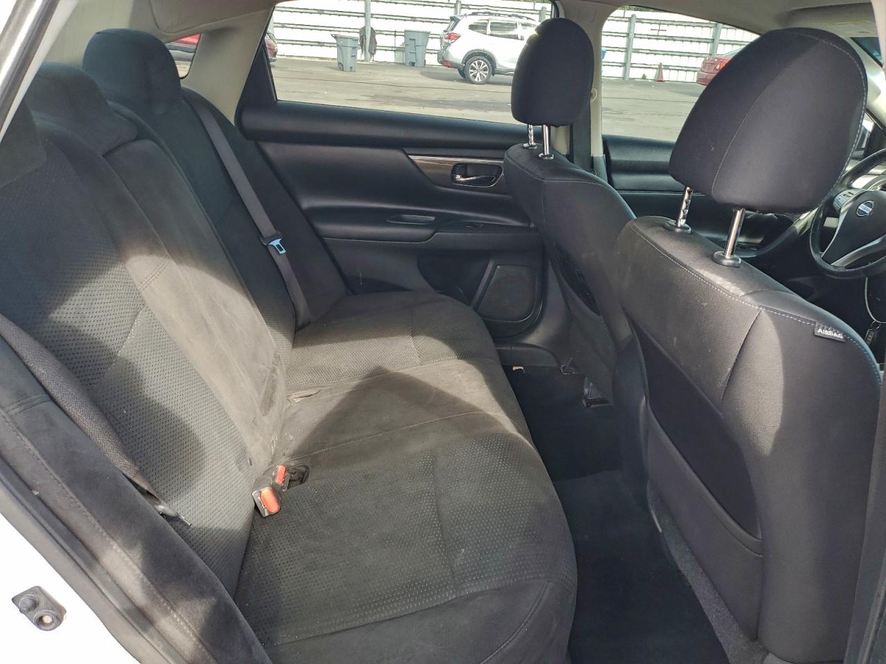 Nissan Altima 2.5 Image 6