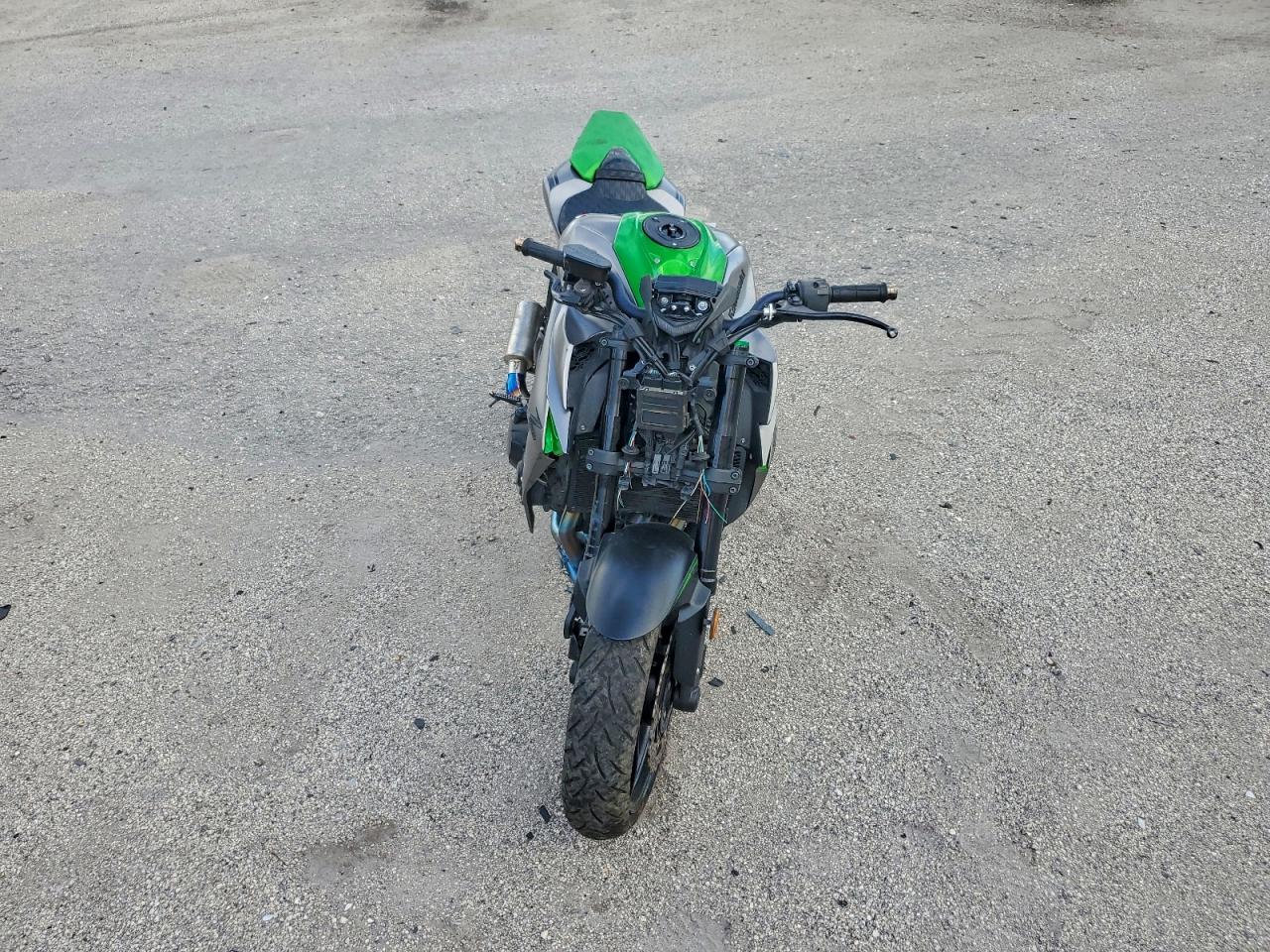 Kawasaki Zr1000 G G Image 9