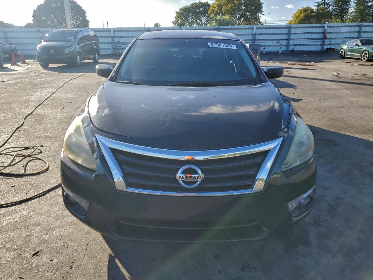 Nissan Altima 2.5 Image 9