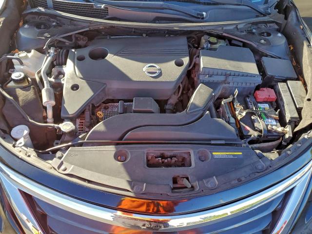 Nissan Altima 2.5 Image 7