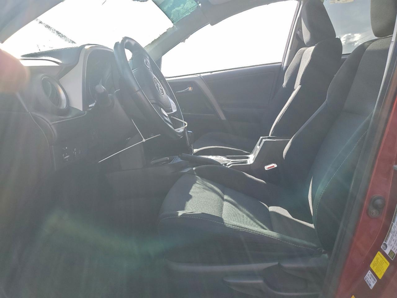 Toyota RAV4 Adventure Image 7