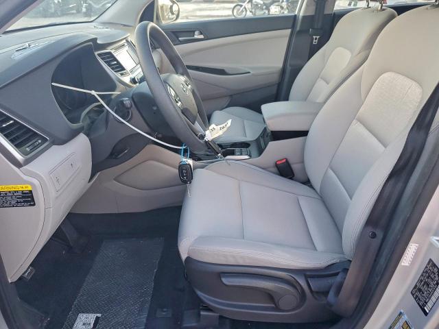 Hyundai TUCSON Se Image 12