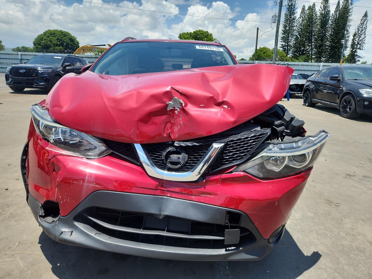 Nissan Rogue S Image 7