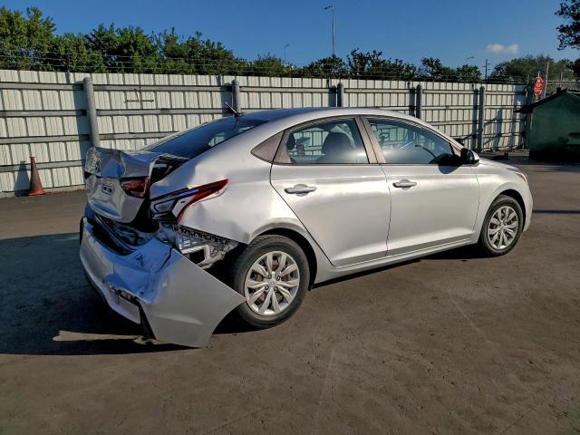 Hyundai ACCENT Se Image 4