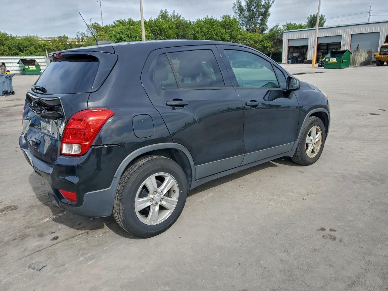 Chevrolet Trax Ls Image 10