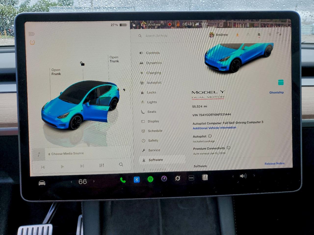 Tesla Model Y Image 13