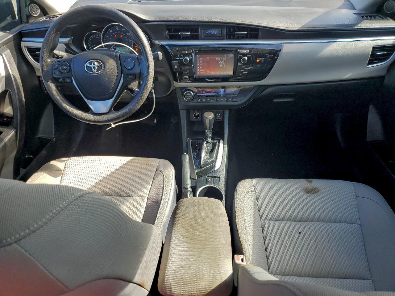 Toyota Corolla L Image 7