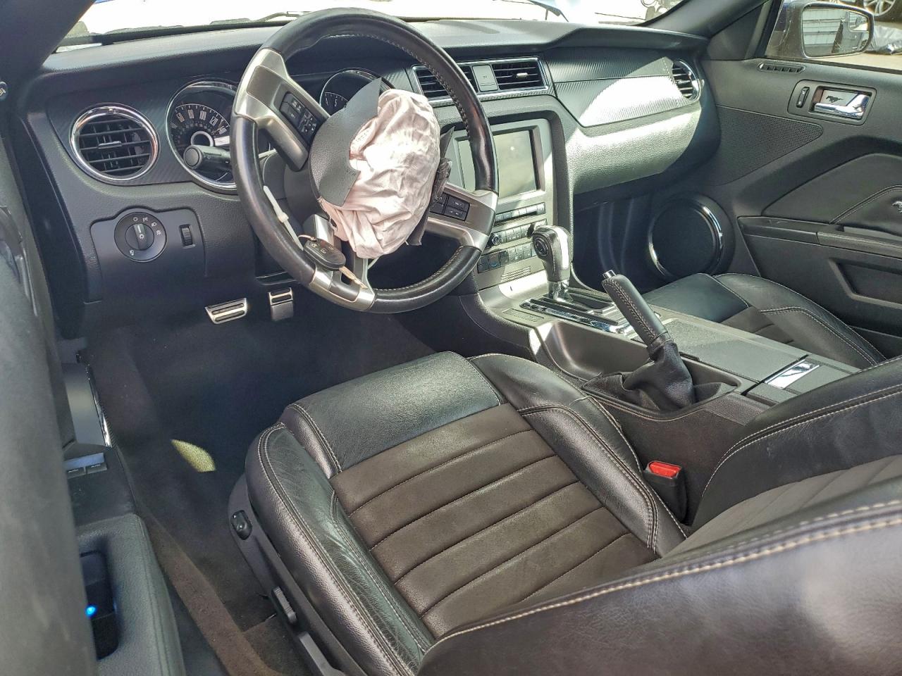 Ford Mustang Gt Image 6