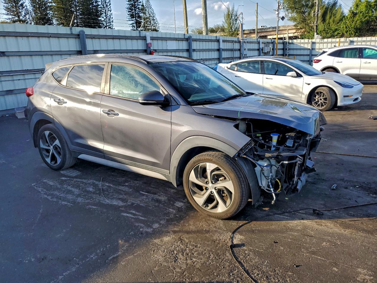Hyundai TUCSON Value Image 5