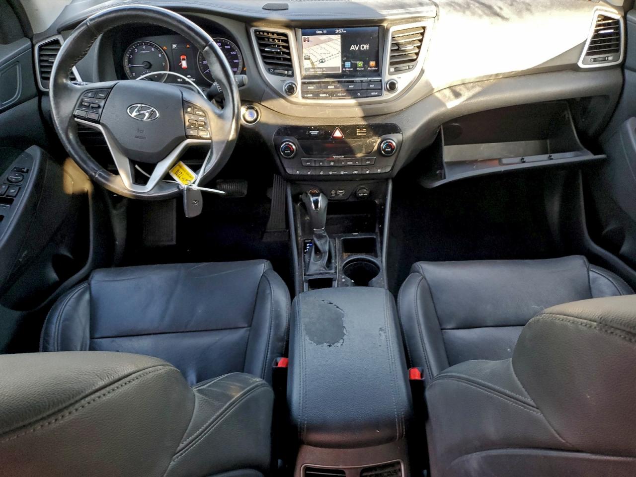 Hyundai TUCSON Value Image 3