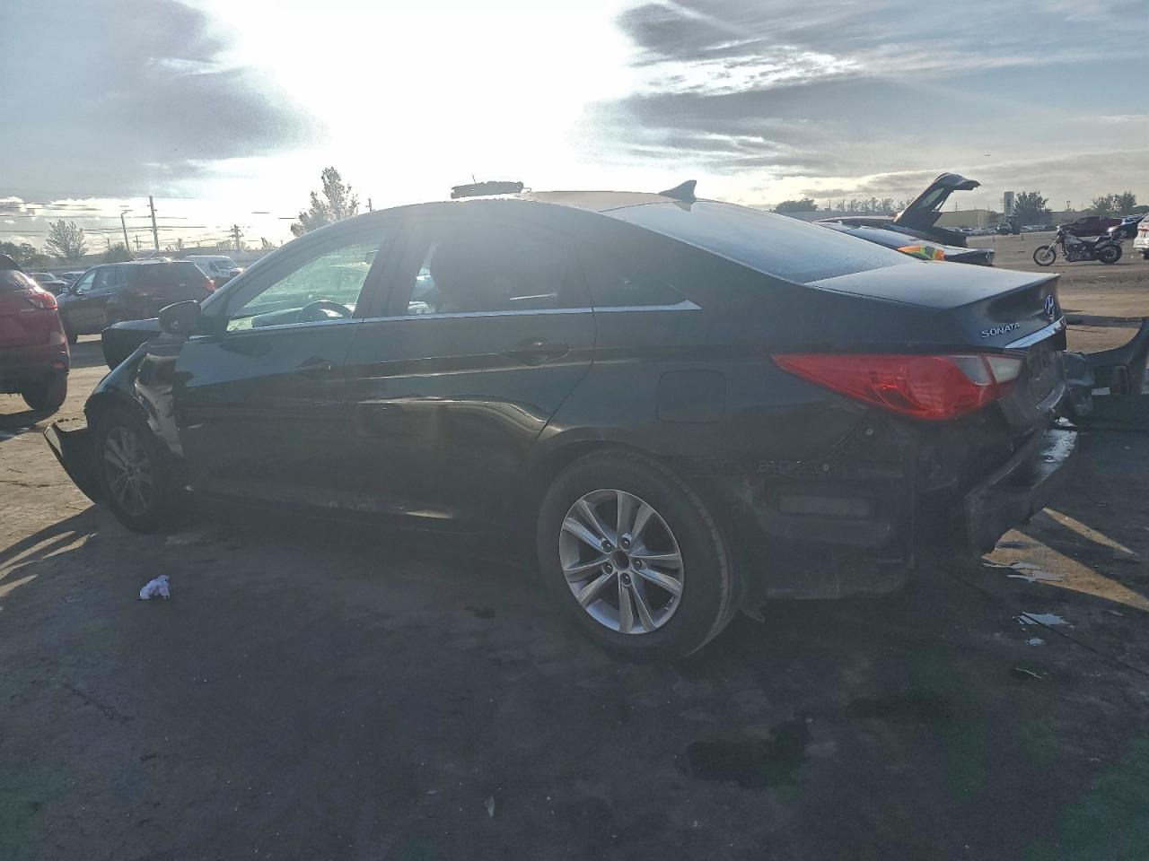 Hyundai SONATA Gls Image 7