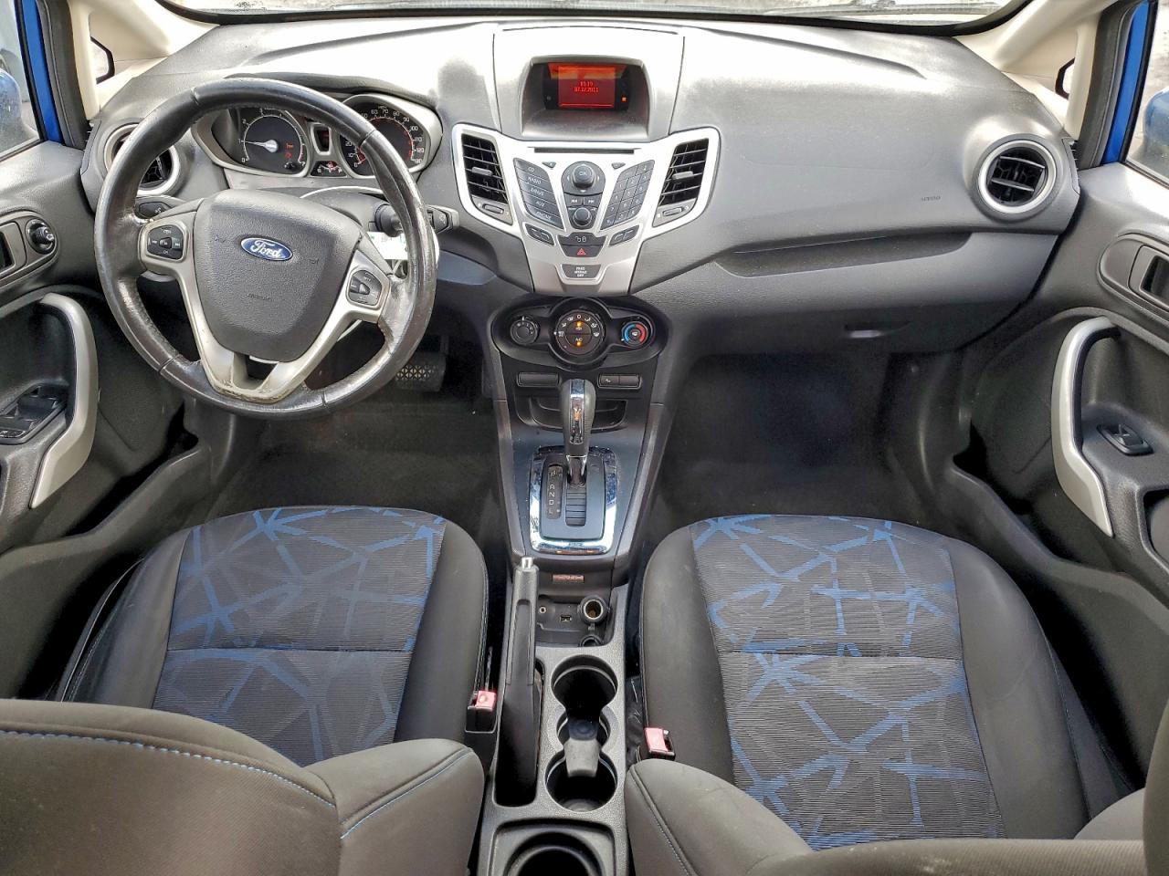 Ford Fiesta Sel Image 8