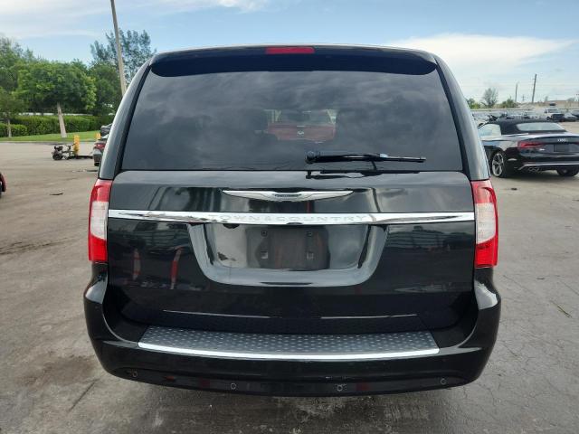 Chrysler Minivan Touring L Image 9