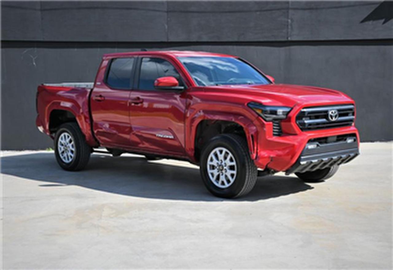 Toyota Tacoma Double Cab Image 1