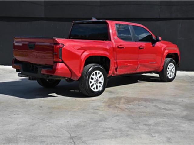 Toyota Tacoma Double Cab Image 7
