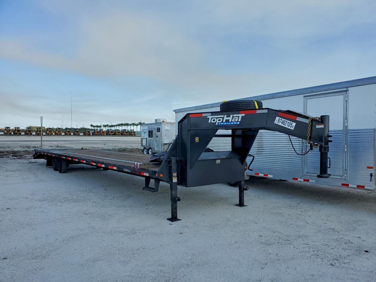 Top Hat Other Image 1