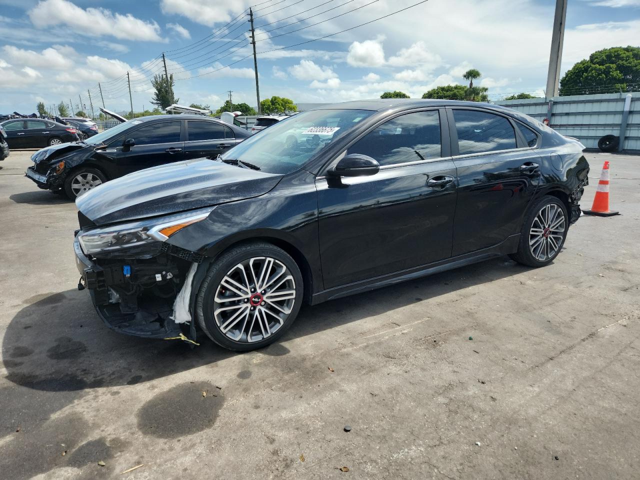 Kia Forte Gt Image 1