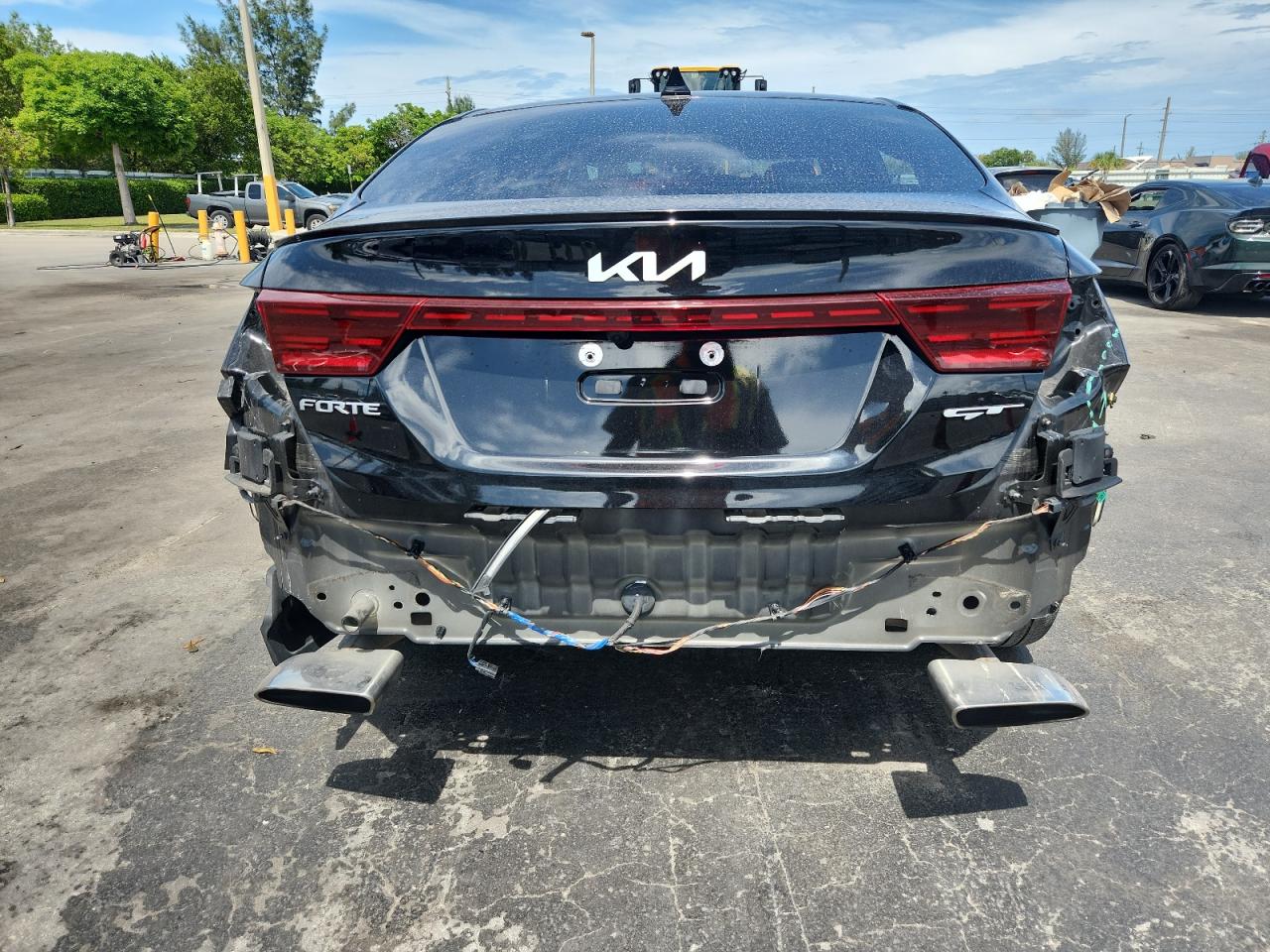 Kia Forte Gt Image 7