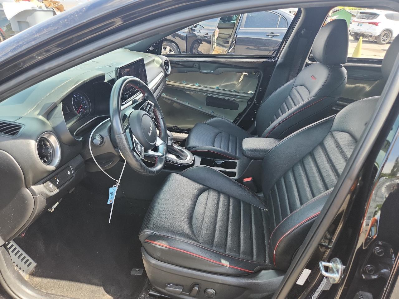 Kia Forte Gt Image 6