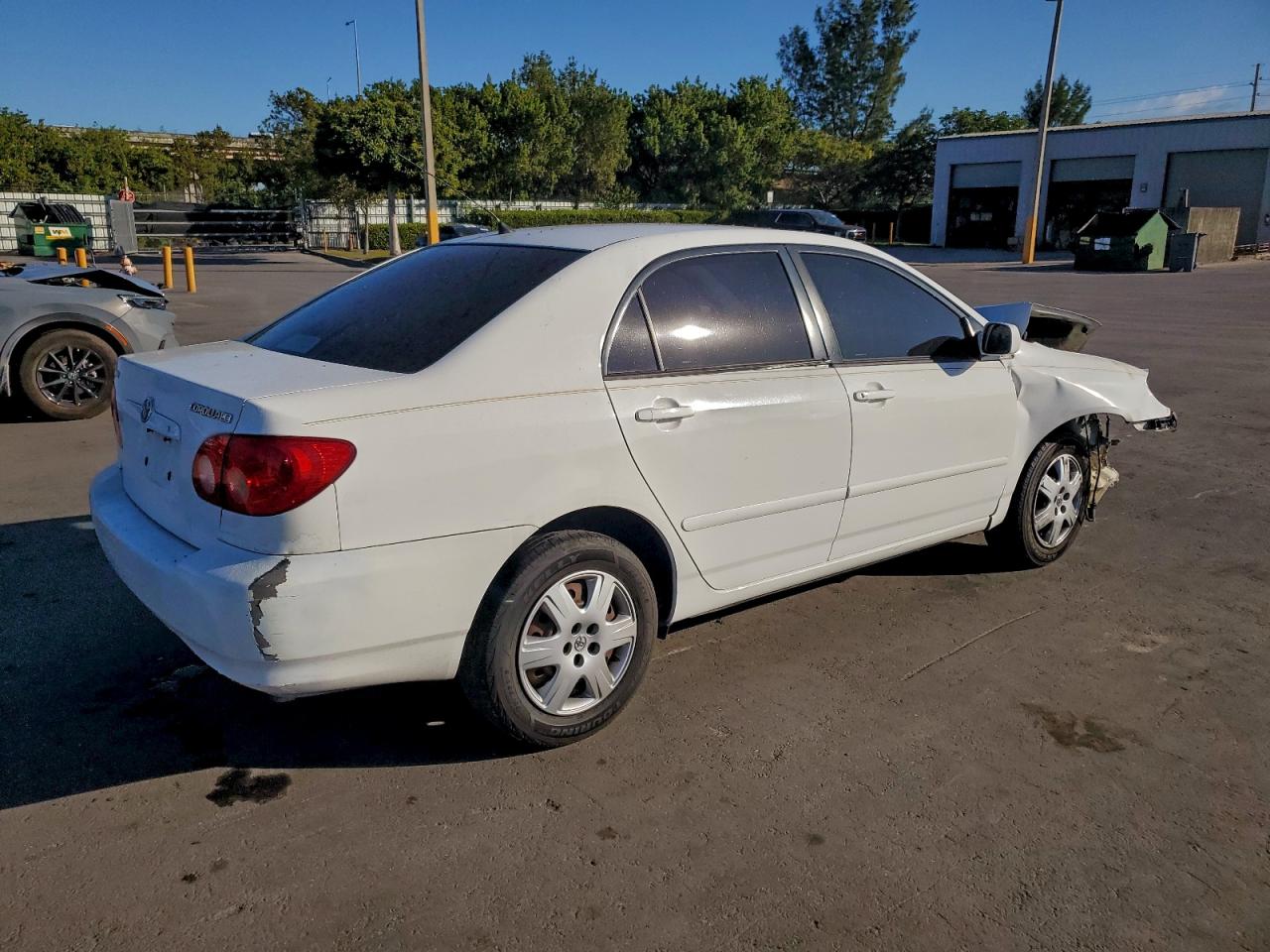 Toyota Corolla Ce Image 3