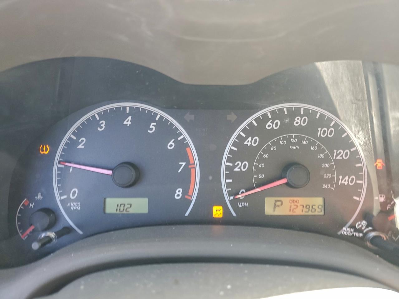 Toyota Corolla Base Image 5