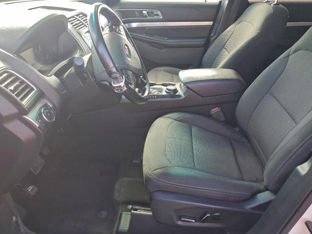 Ford Explorer Xlt Image 5