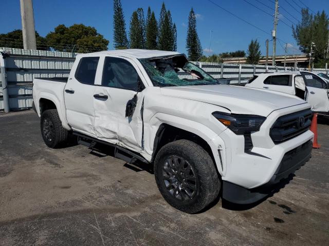 Toyota Tacoma Double Cab Image 11