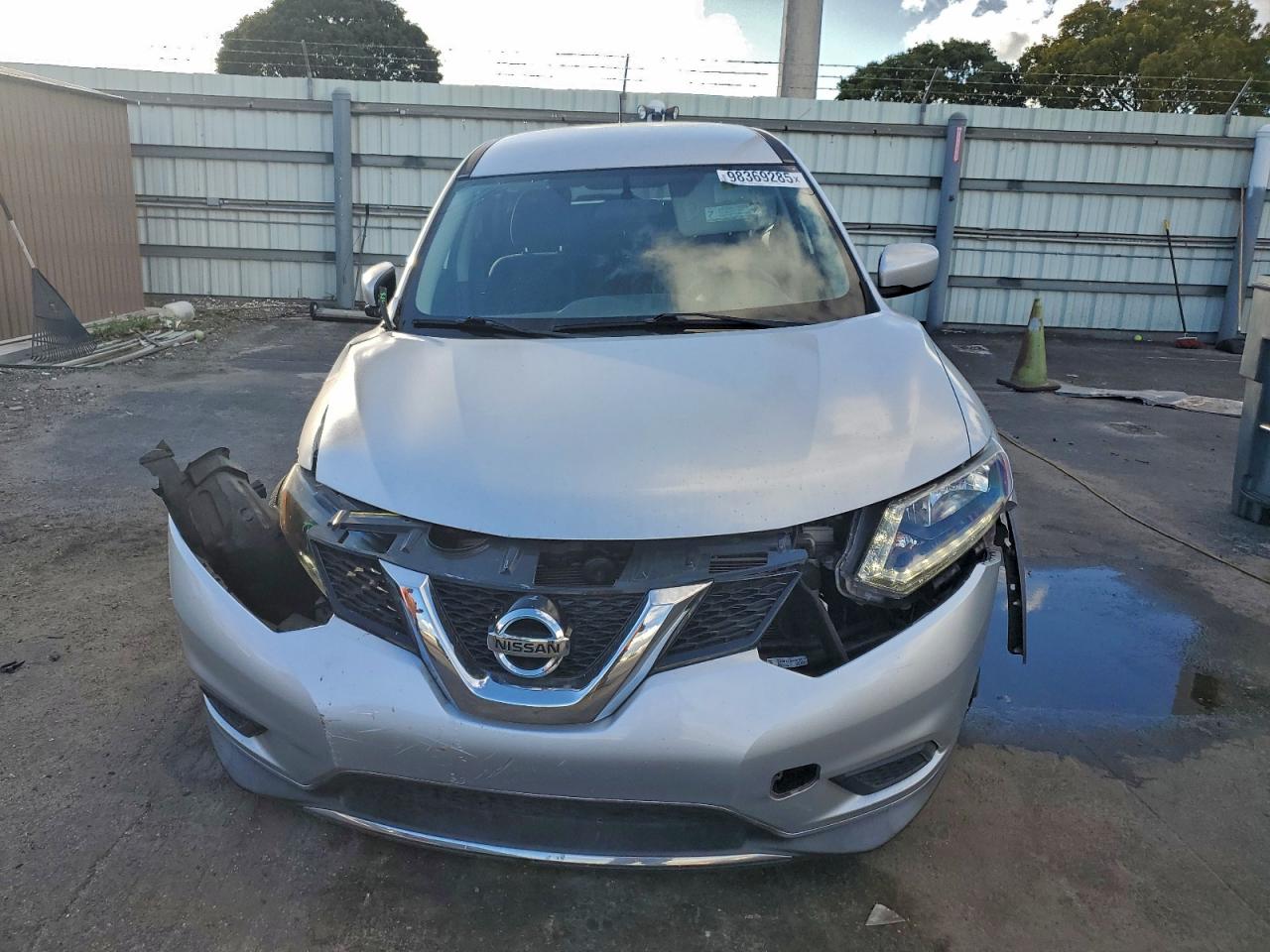 Nissan Rogue S Image 9