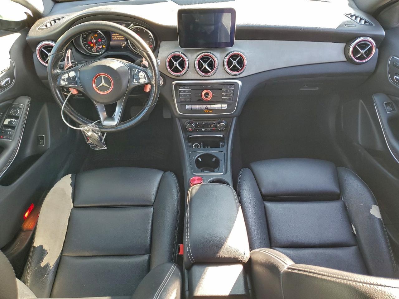 Mercedes-Benz GLA 250 Image 5