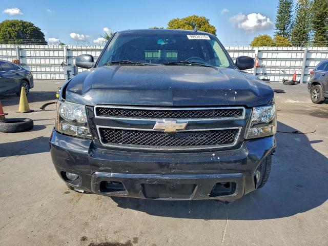 Chevrolet Suburban K1500 Lt Image 7